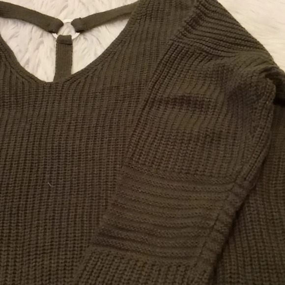 Love by designe womans olive green sweater sz L - Picture 7 of 16